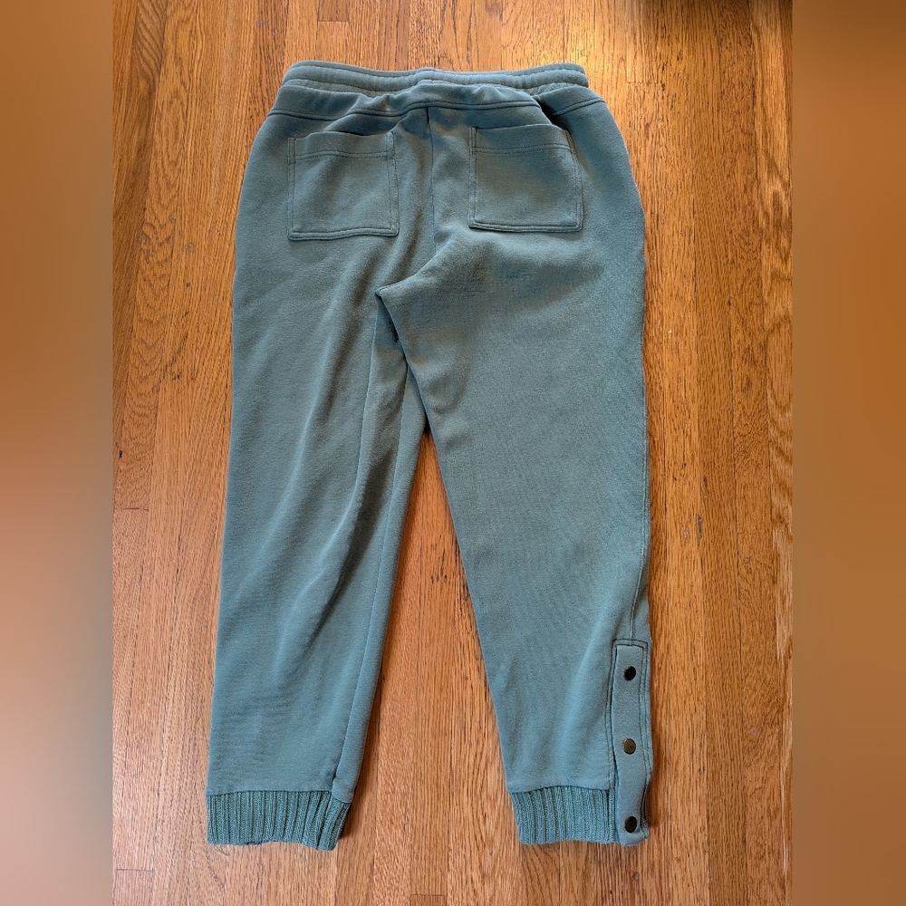 Anthropologie Saturday Sunday Cropped Joggers with snap detail Sz S - Picture 3 of 5